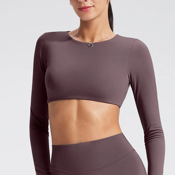 Long-sleeved yoga top - breathable and comfortable