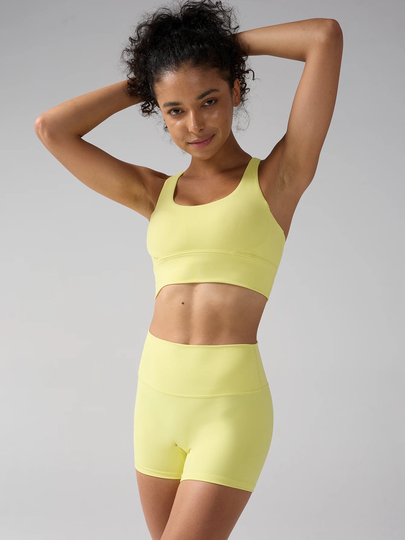 2 Piece Short Set - Beautiful Cross Back Yoga Bra & High Waist Elasticity Yoga Shorts