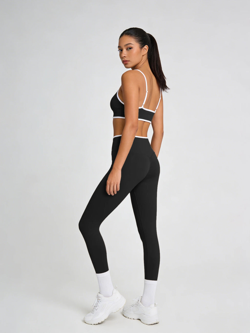 2Pcs Contrast Trim Yoga Outfit - Spaghetti Strap Sports Bra High Waist Leggings